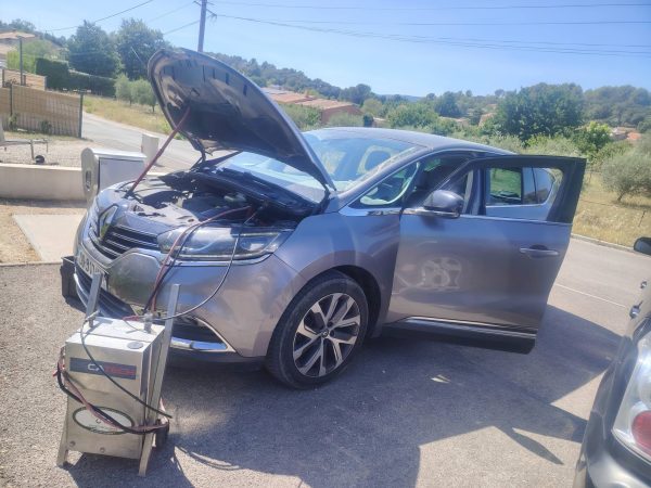 Diagnostic électronique automobile réalisé à Pertuis